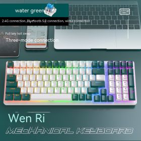 Free Wolf K68 Bluetooth Wireless 24 Dual-mode Mechanical Keyboard (Option: Water Green Green Shaft)