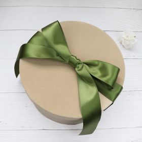 Fleece Round Hand Companion Gift Box (Option: Champagne-No Ribbon-21x11cm)